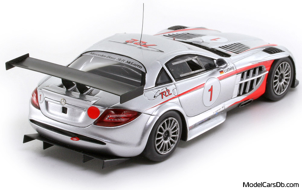 2008 - Mercedes SLR McLaren 722 GT (C199) Spark 1/43 (Silver / Red) Rear right side